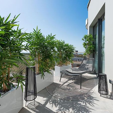 Golden Tulip Lyon Ouest Techlid Hotel & Spa Limonest Exterior foto