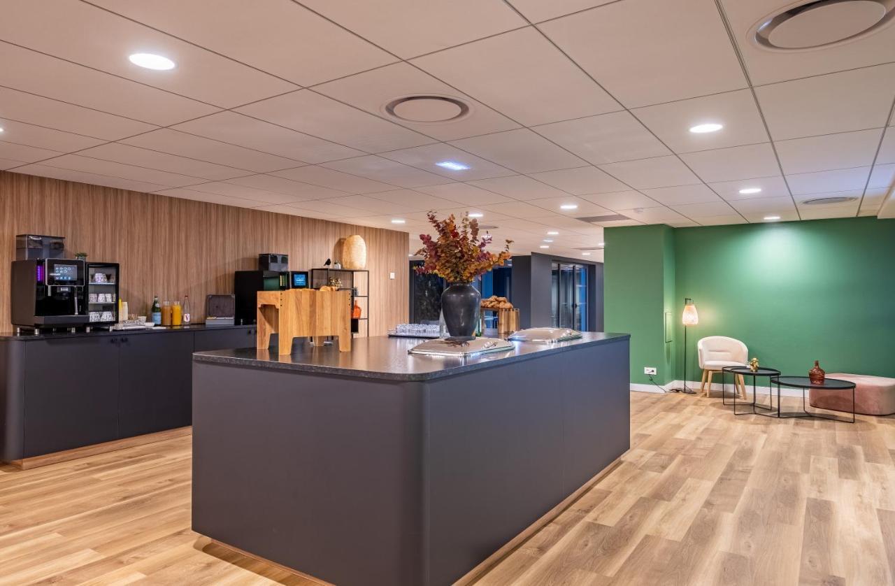Golden Tulip Lyon Ouest Techlid Hotel & Spa Limonest Exterior foto