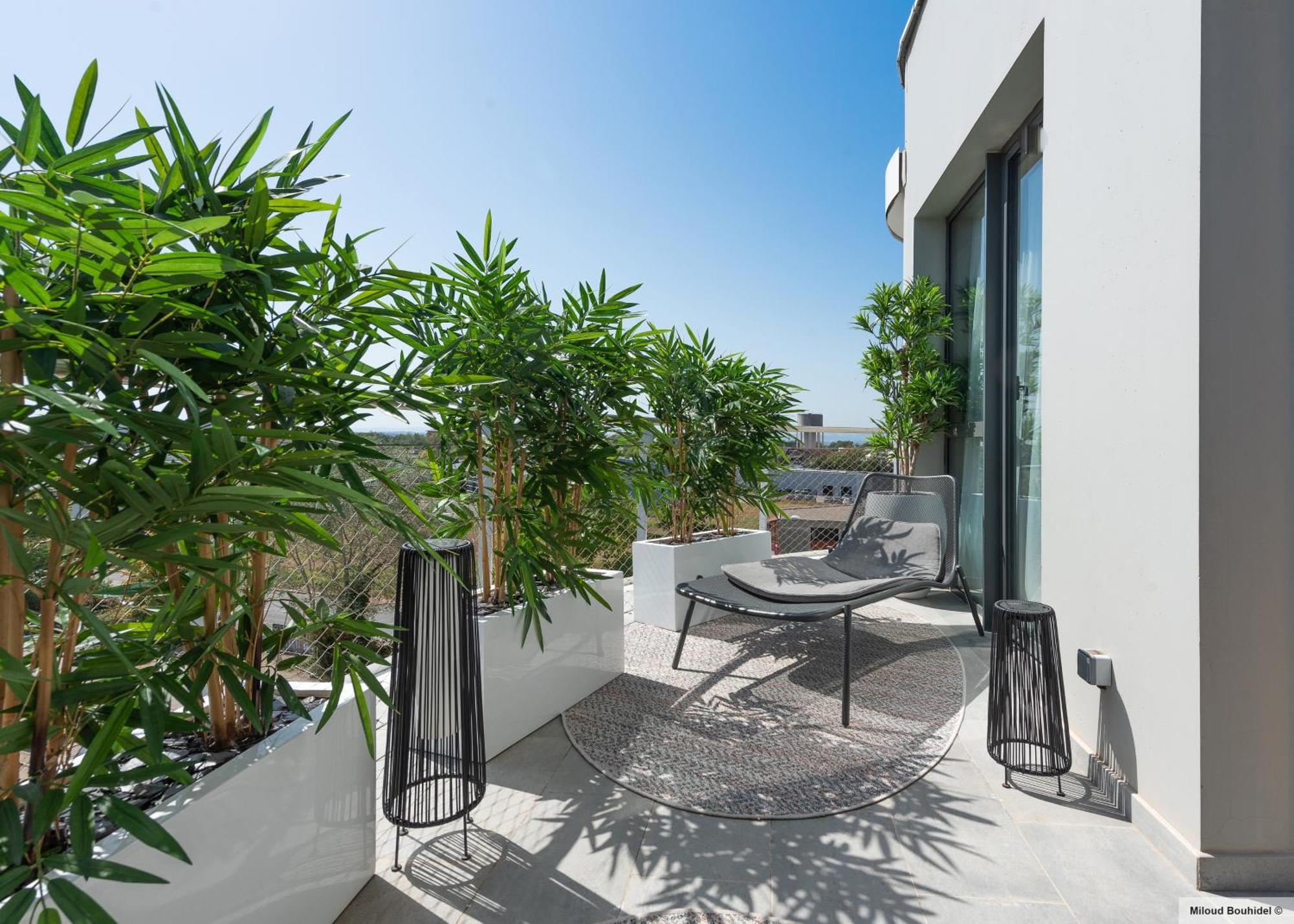 Golden Tulip Lyon Ouest Techlid Hotel & Spa Limonest Exterior foto
