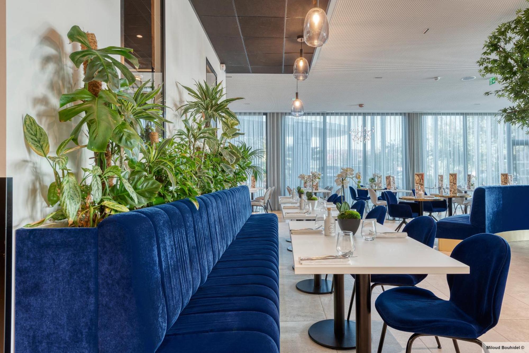Golden Tulip Lyon Ouest Techlid Hotel & Spa Limonest Exterior foto